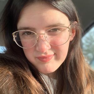 Meet your Posher, Destiny